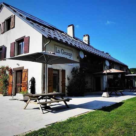 La Grange Des Plans Appartement Le Grand-Abergement Buitenkant foto