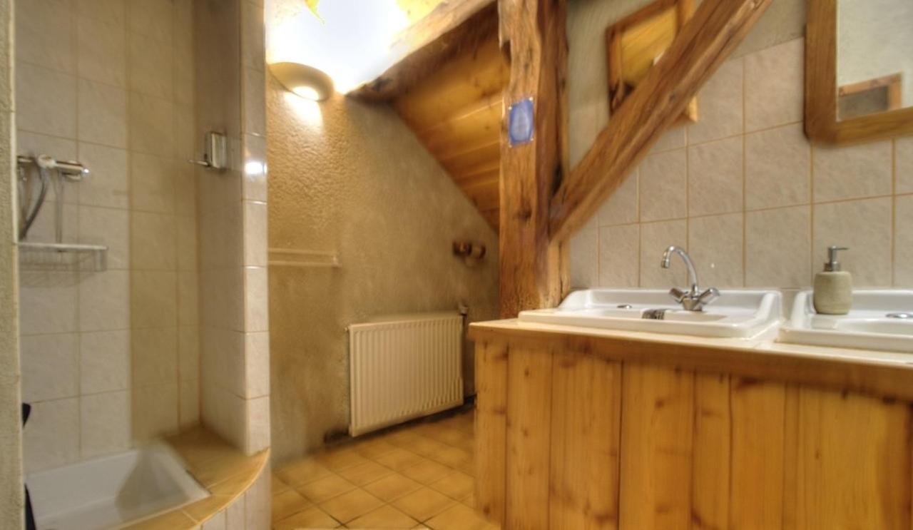 La Grange Des Plans Appartement Le Grand-Abergement Buitenkant foto