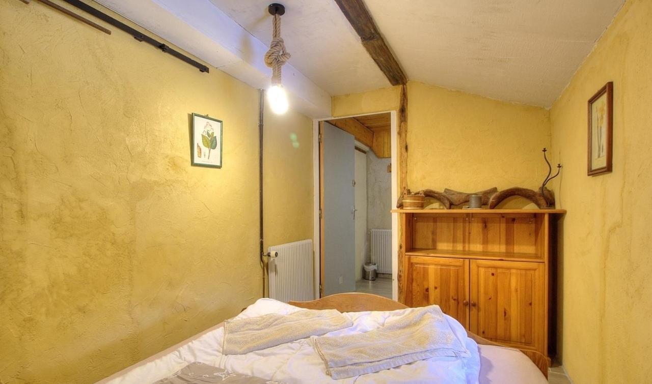 La Grange Des Plans Appartement Le Grand-Abergement Buitenkant foto